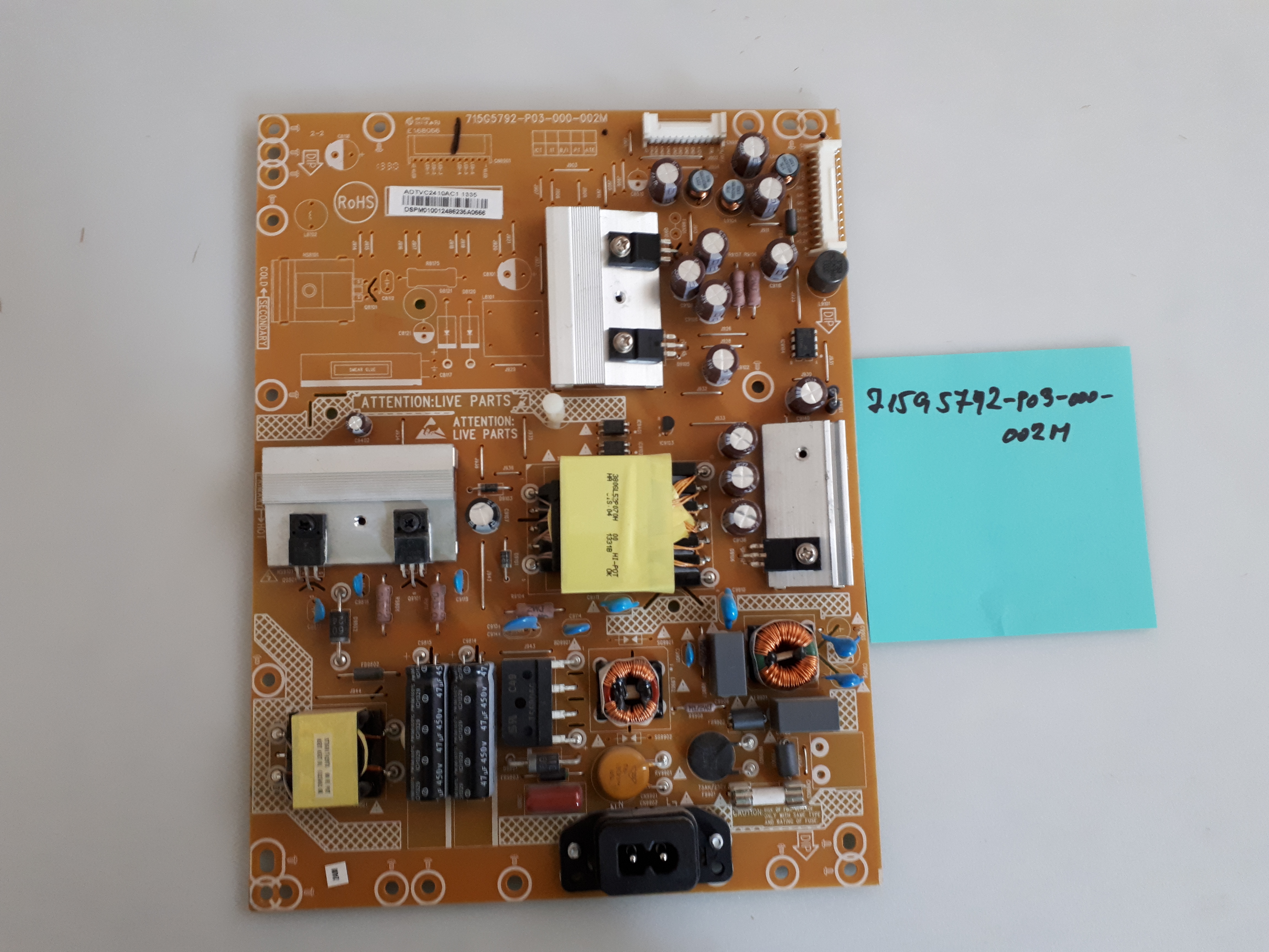 715G5792-P03-000-002M