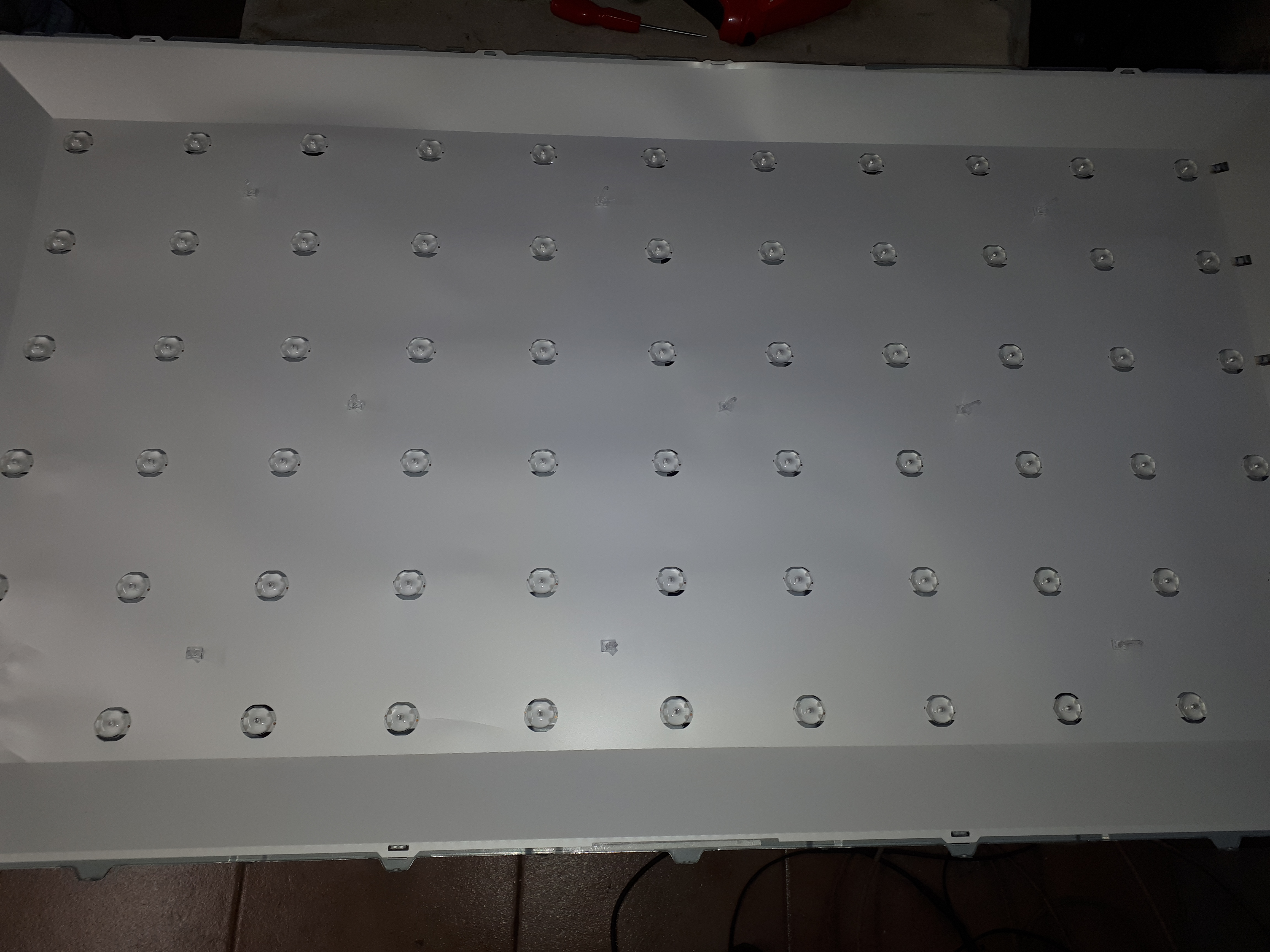 TPT430U3-QVN03.U  6x11 LED